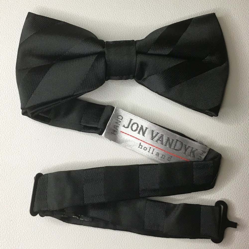 JON VANDYK HOLLAND Vintage Vibe Semi-Butterfly Bow Tie ▶◀ 𝔹ℝ𝔸ℕ𝔻 ℕ𝔼𝕎!